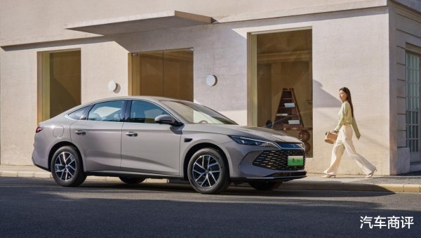 鸿E配资 大空间+低至2L油耗, 2026款秦L DM-i上市, 9.28万起